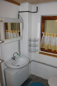 Ferienhaus-Uckermark mit Dusche und WC immer ein saubere Ferien im Boitzenburger Land schon ab 29,- Euro pro Tag